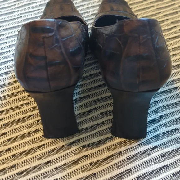 Via Spiga Croc Embossed 3" Heels - Picture 3 of 9